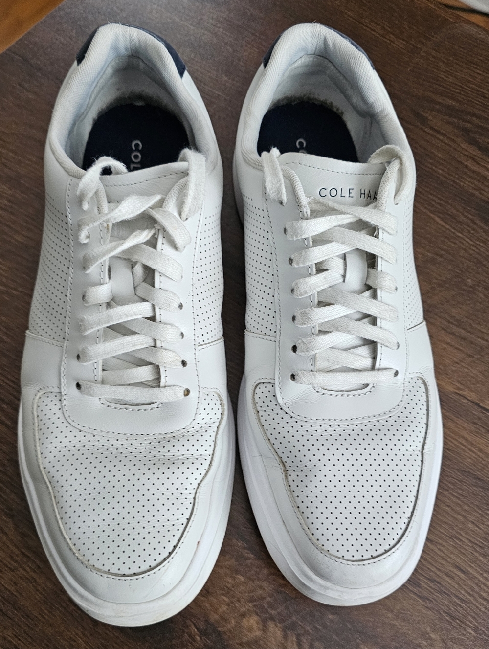 Cole Haan White Perforated Leather Lace-Up Sneakers with Navy Accents MENS 11